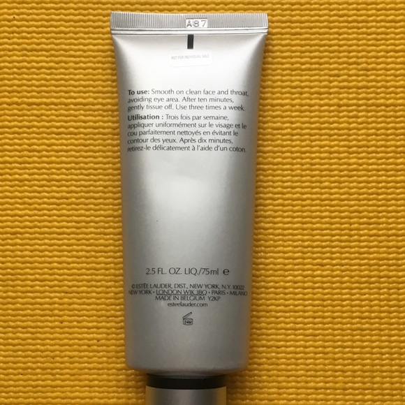 NWOB Re-Nutriv Ultimate Lift Age-Correcting Mask - Picture 3 of 3